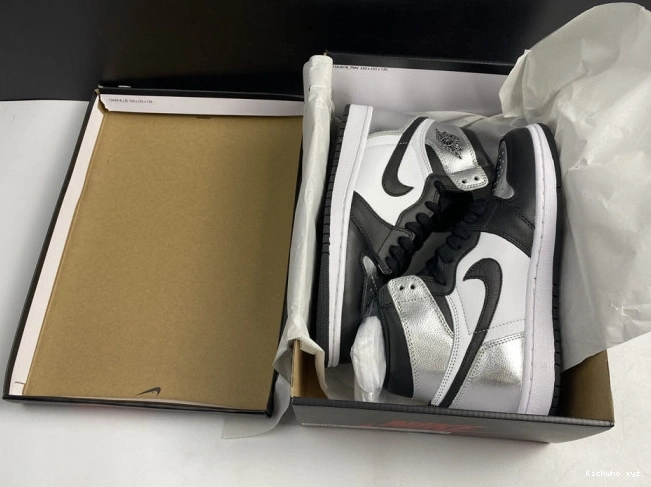 TOE SILVER OG WMNS JORDAN CD0461-001 AIR HIGH 1 0623